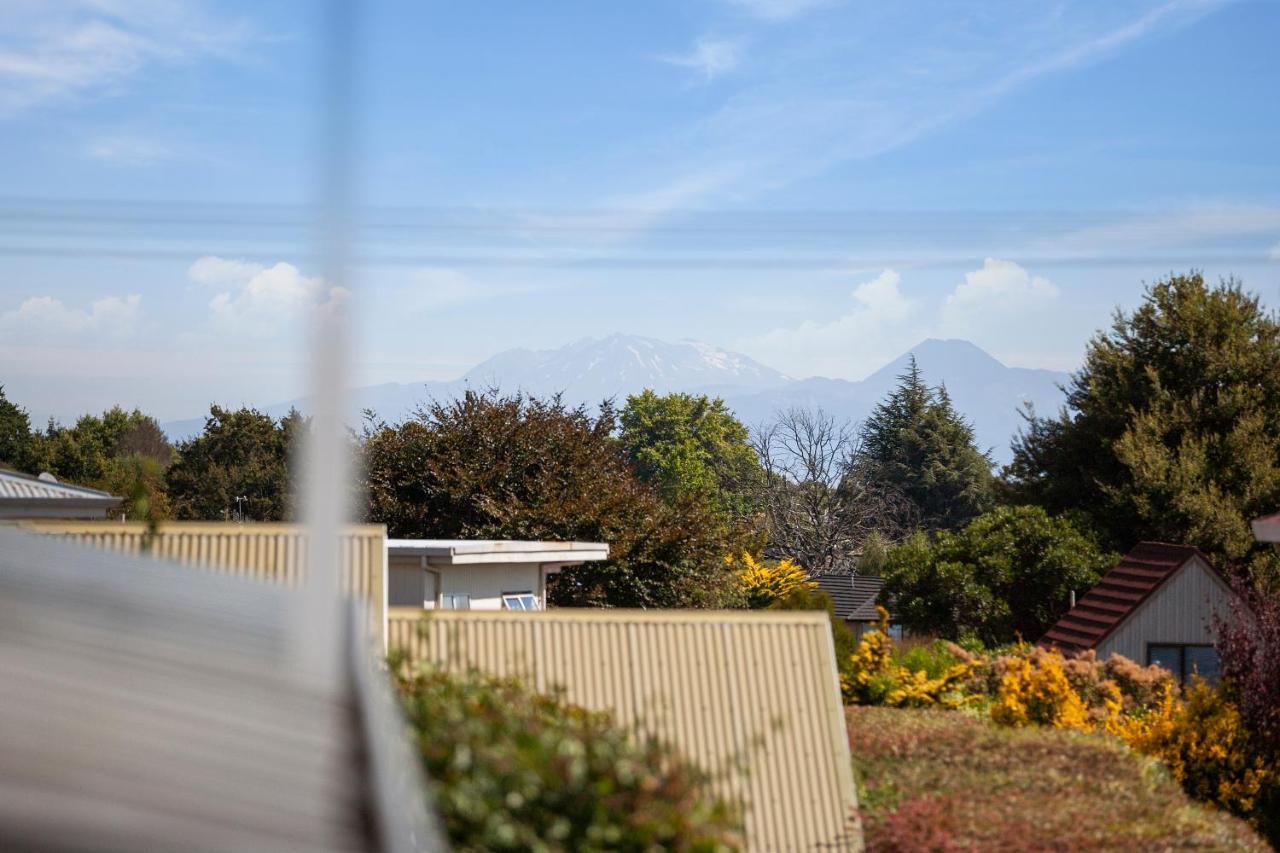 Lake Vista At Two Mile Bay- Taupo Central Home Luaran gambar