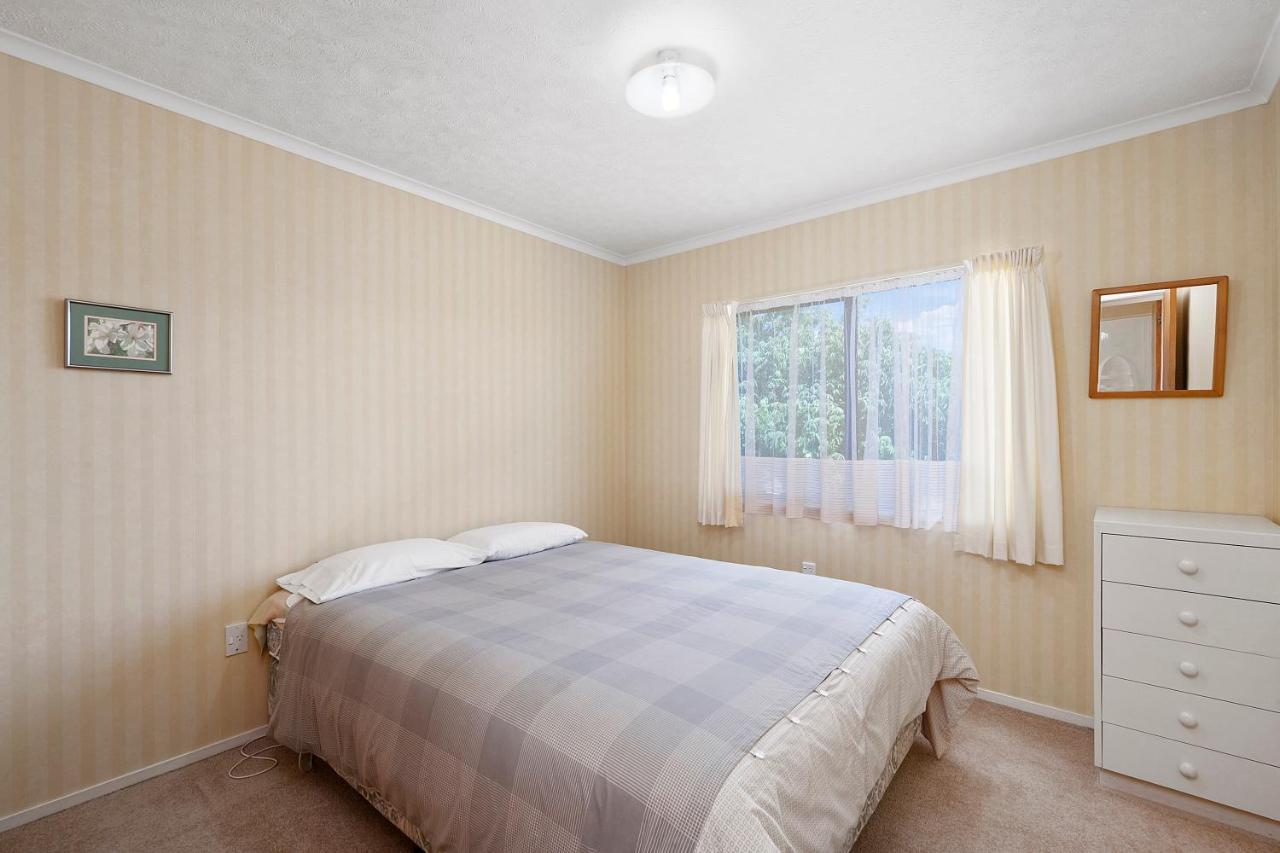 Lake Vista At Two Mile Bay- Taupo Central Home Luaran gambar