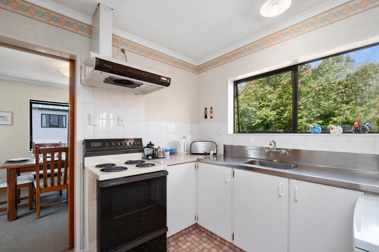Lake Vista At Two Mile Bay- Taupo Central Home Luaran gambar